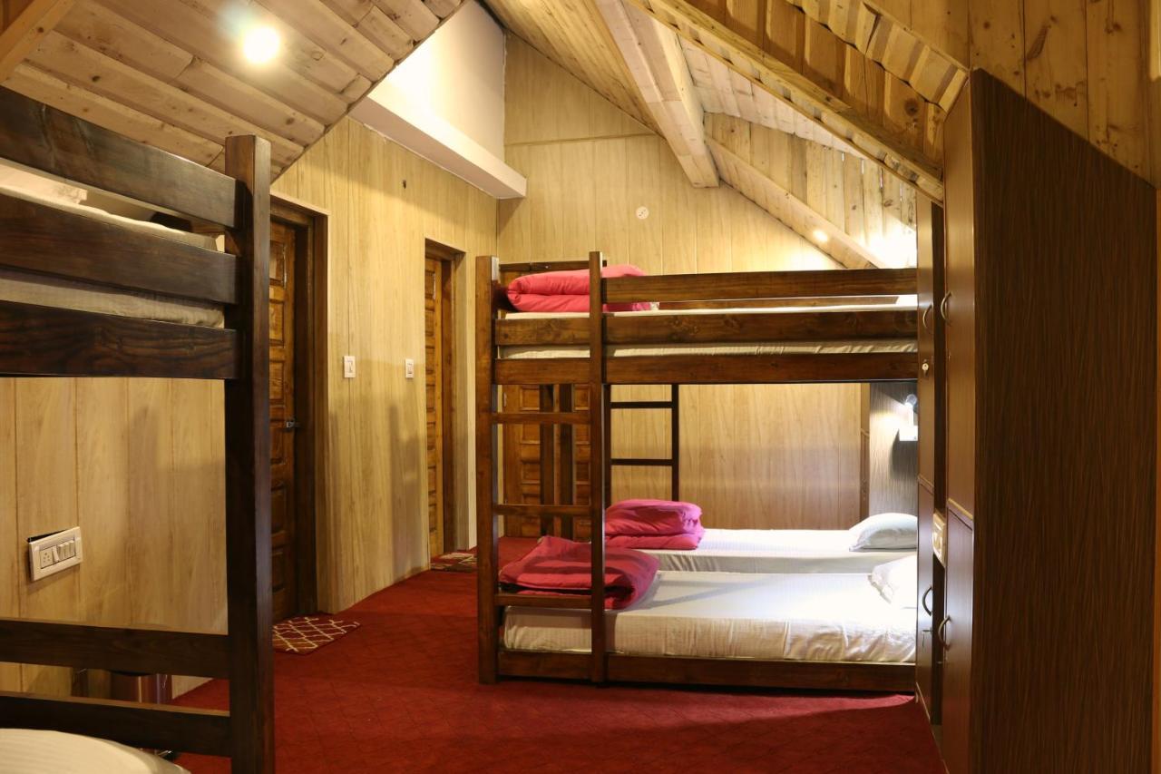 Utopia Hostels Dharamkot Mcleodganj 다람샬라 외부 사진