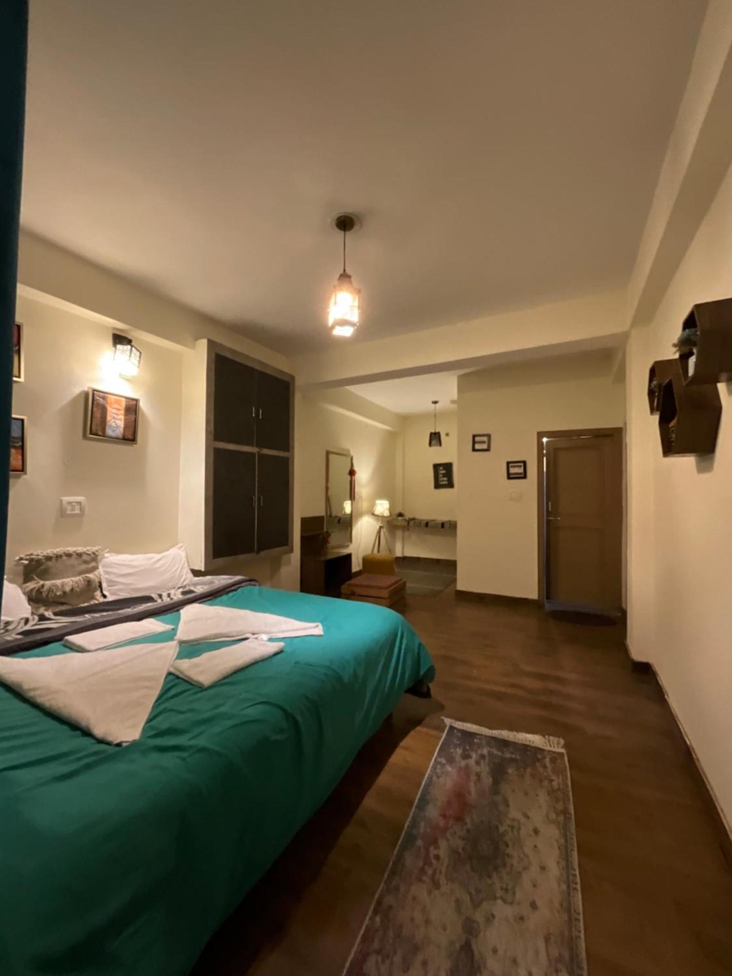 Utopia Hostels Dharamkot Mcleodganj 다람샬라 외부 사진